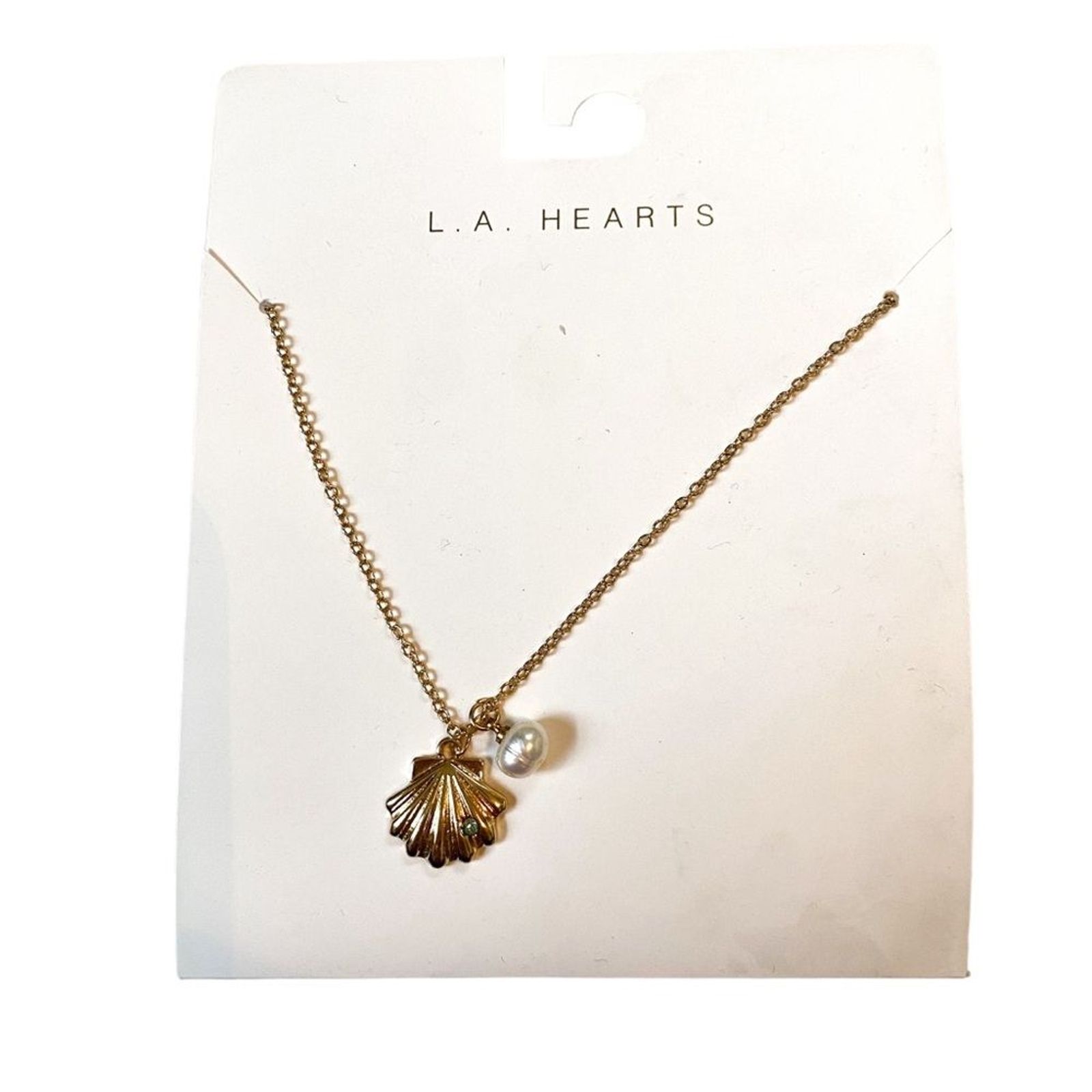 L.A. Hearts Gold Shell & Faux Pearl Charm Necklace Minimalist Beachy Layering